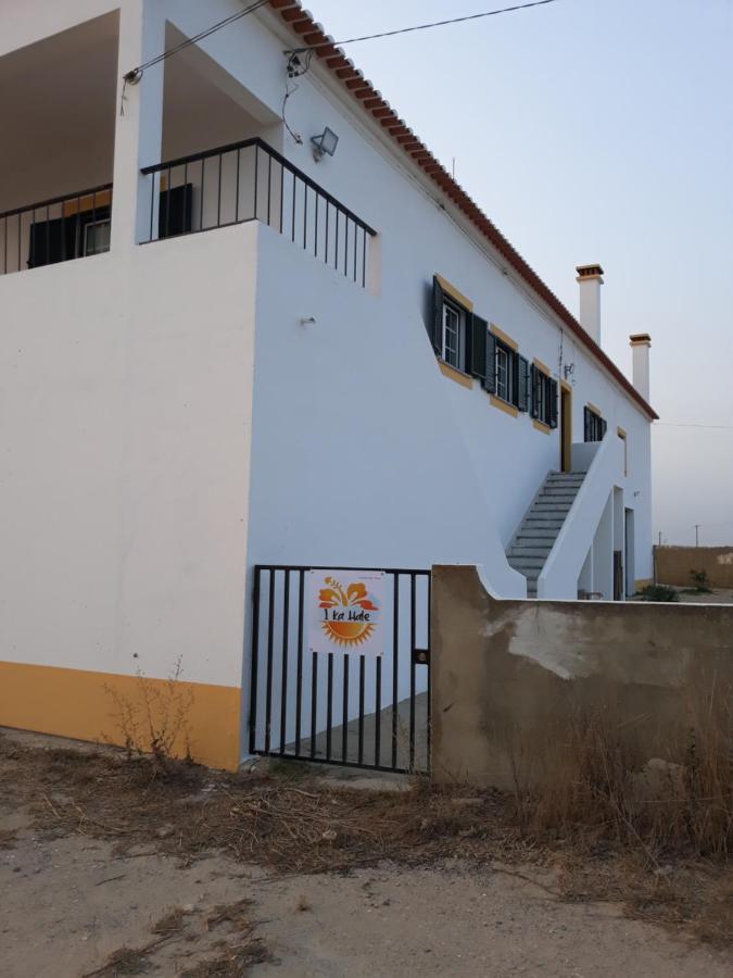 Bed and Breakfast I Ka Hale Vila Nova de Milfontes Exterior foto